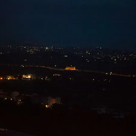 La Terrazza Di Empedocle Panzió 2*
